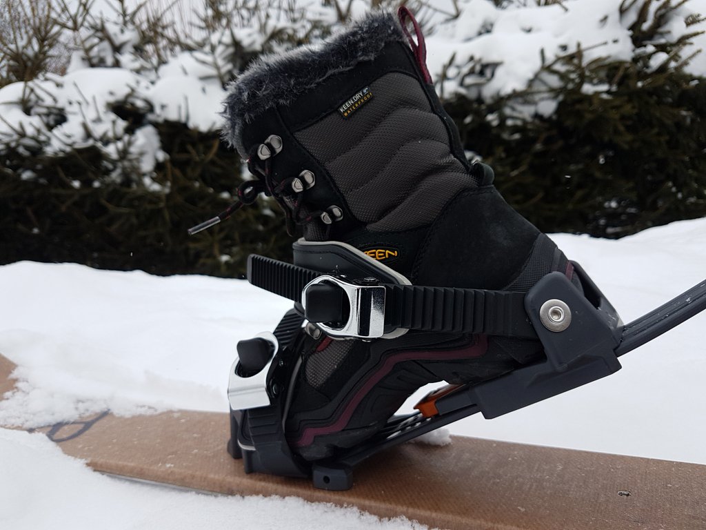 Quelles chaussures pour faire de la raquette à neige ?